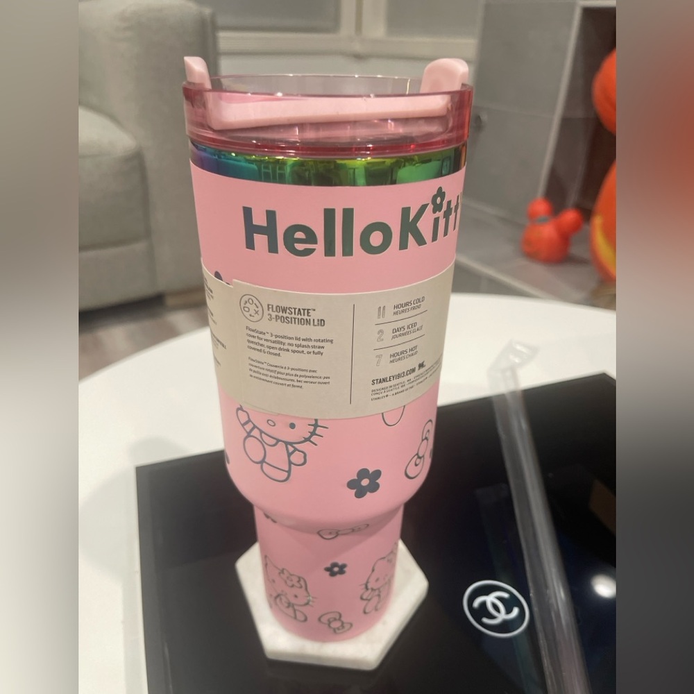 Unisex Stanley Hello Kitty Pink Magenta 40oz Quencher H2.0 Tumbler